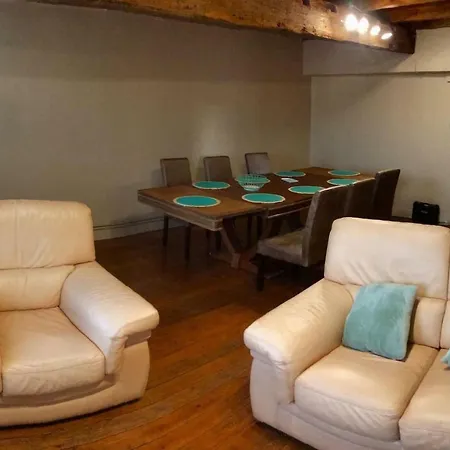 Grand Idealement Situe 7 Places Desvres